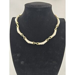 Vintage Sarah Coventry Necklace Signed Gold Tone Off-White Thermoset Choker
